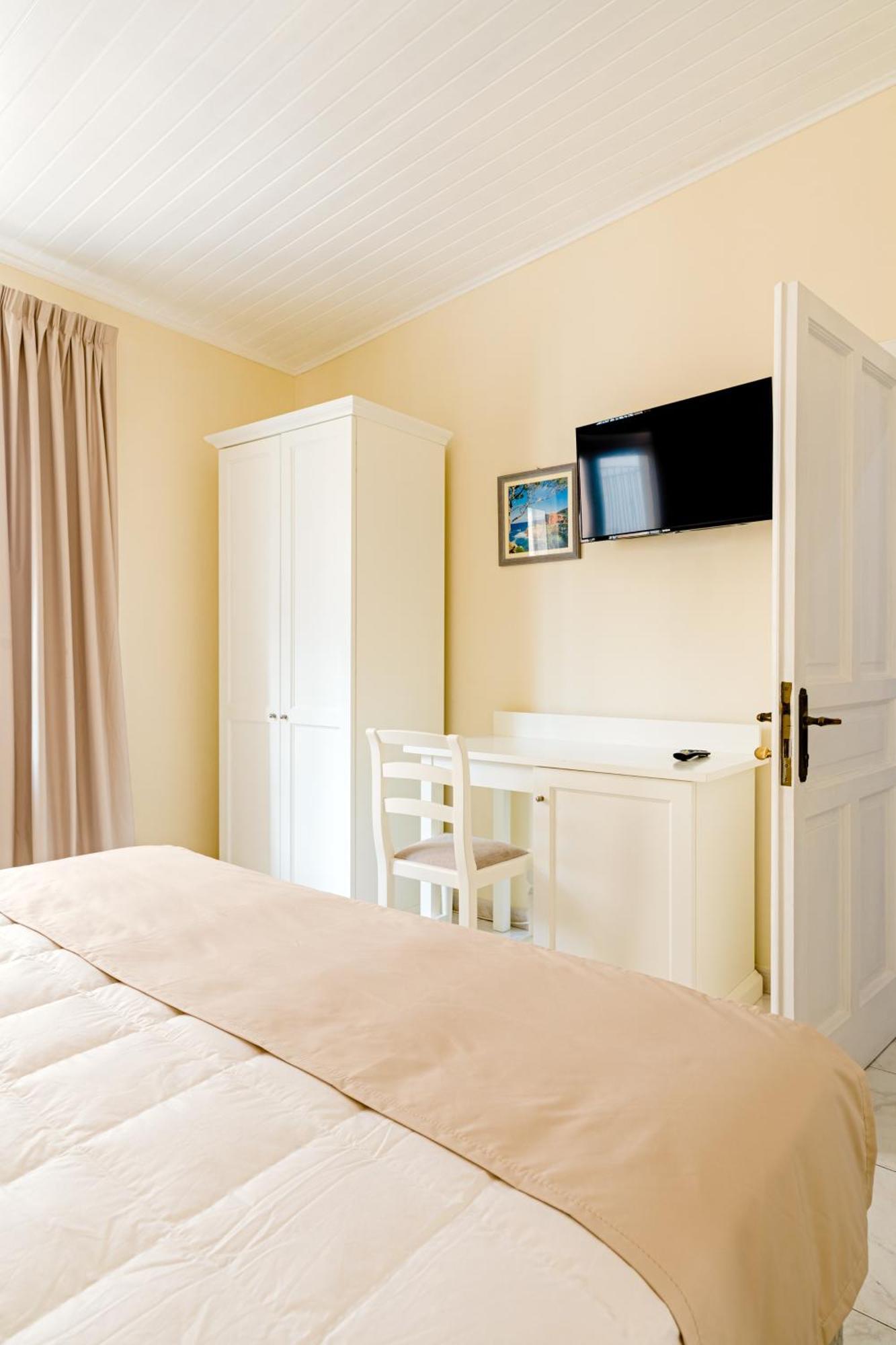 Hotel Da Raffaele Ischia Luaran gambar